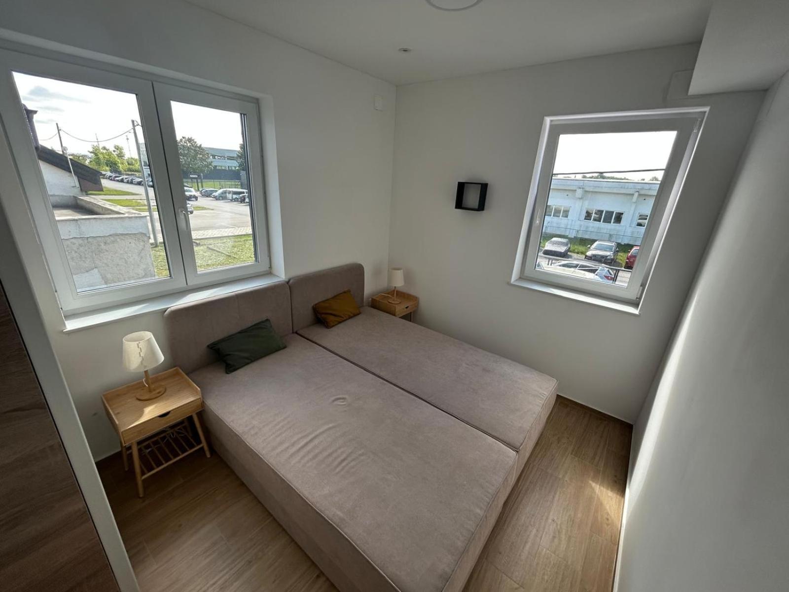 Best Apartments *